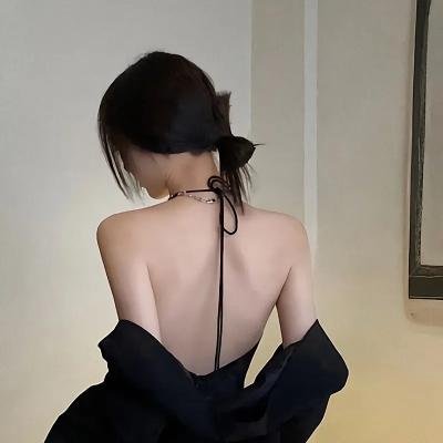 与王生活的男人